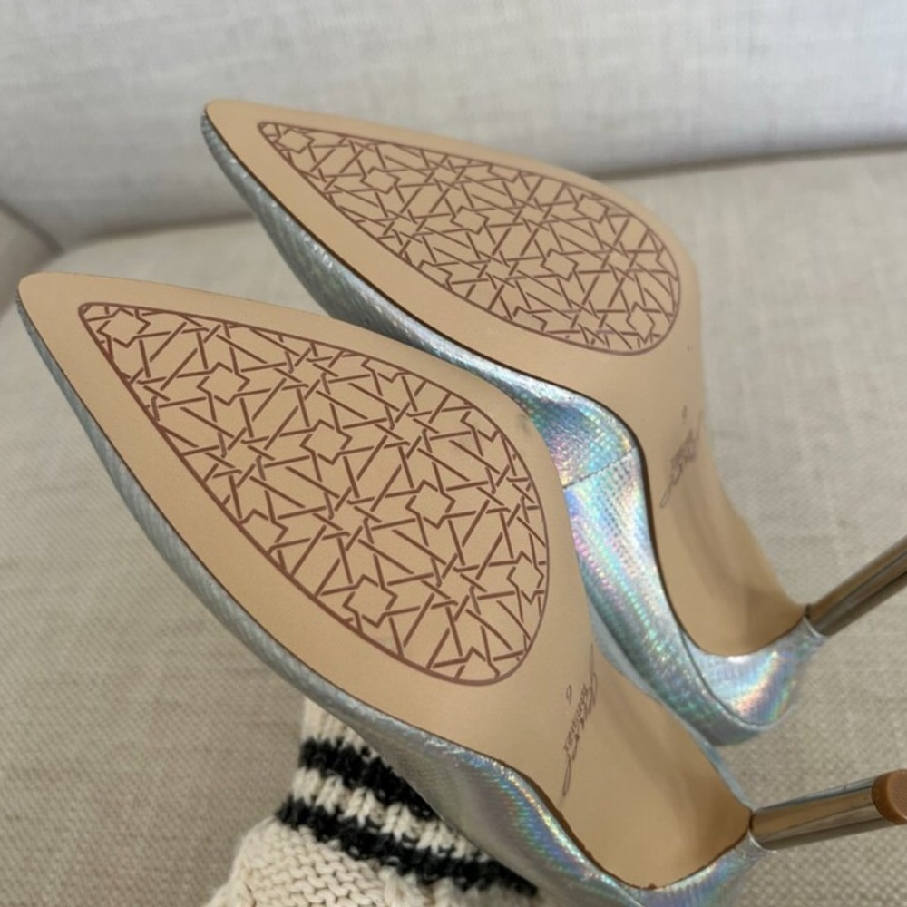 Badgley Mischka Jewel Riley Iridescent High Heels Pumps Size: 6 - Picture 3 of 14